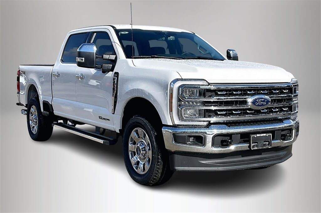 2026 Ford F-250 Super Duty Lariat Crew Cab 4WD