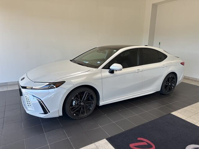 2025 Toyota Camry XSE AWD