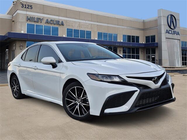 2023 Toyota Camry SE FWD