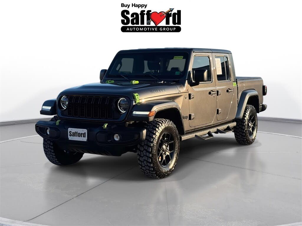 2025 Jeep Gladiator Willys Crew Cab 4WD