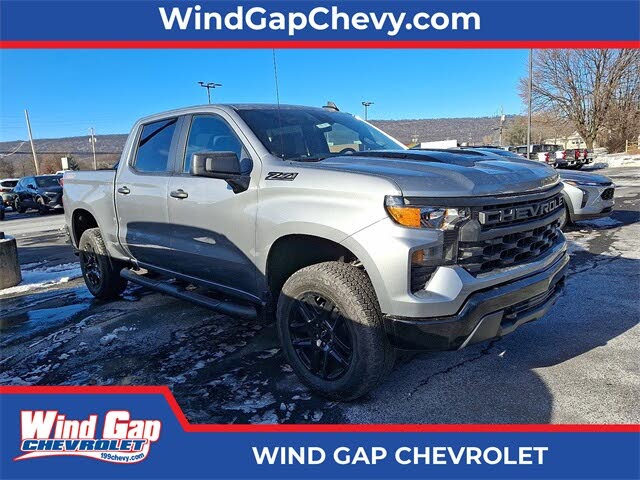 2026 Chevrolet Silverado 1500 Custom Trail Boss Crew Cab 4WD