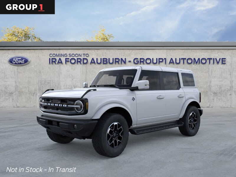 2025 Ford Bronco Outer Banks 4-Door 4WD