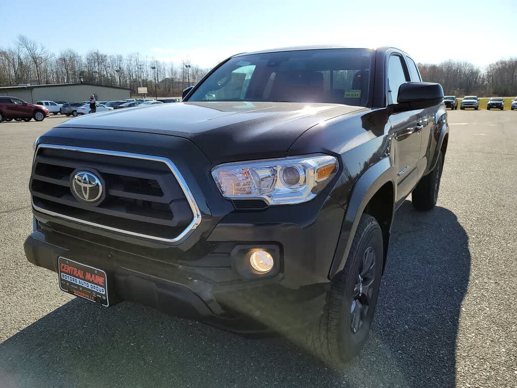 2021 Toyota Tacoma SR5 V6 Access Cab 4WD