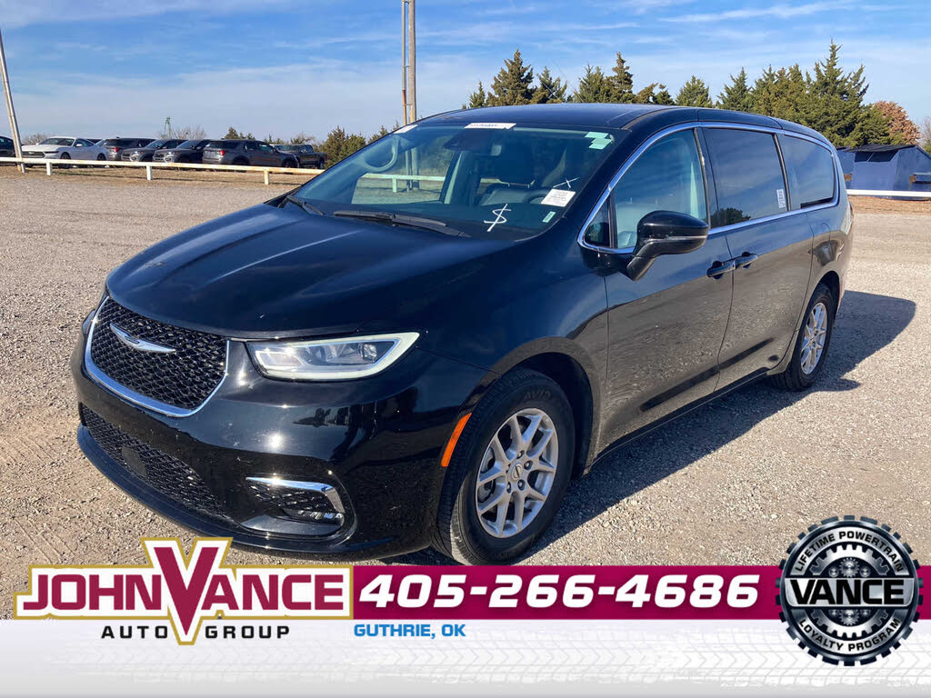 2024 Chrysler Pacifica Touring L FWD