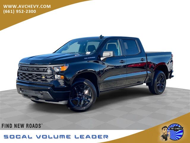 2026 Chevrolet Silverado 1500 Custom Crew Cab RWD