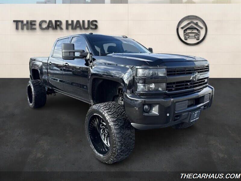 2015 Chevrolet Silverado 2500HD LTZ Crew Cab 4WD