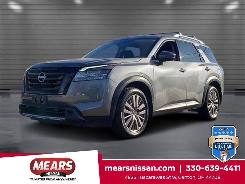 2023 Nissan Pathfinder SL 4WD