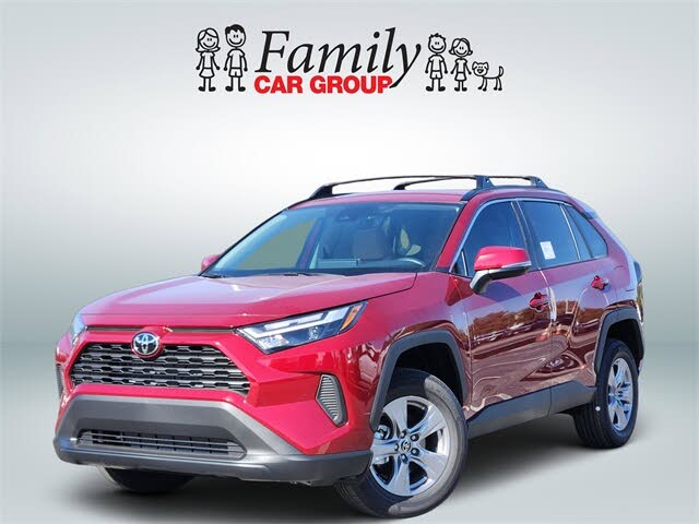 2025 Toyota RAV4 XLE FWD