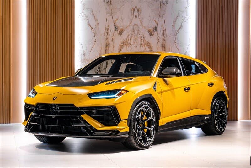 2024 Lamborghini Urus Performante AWD