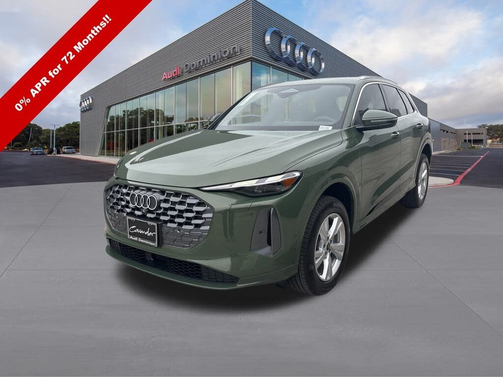 2025 Audi Q5 quattro Premium 40 TFSI