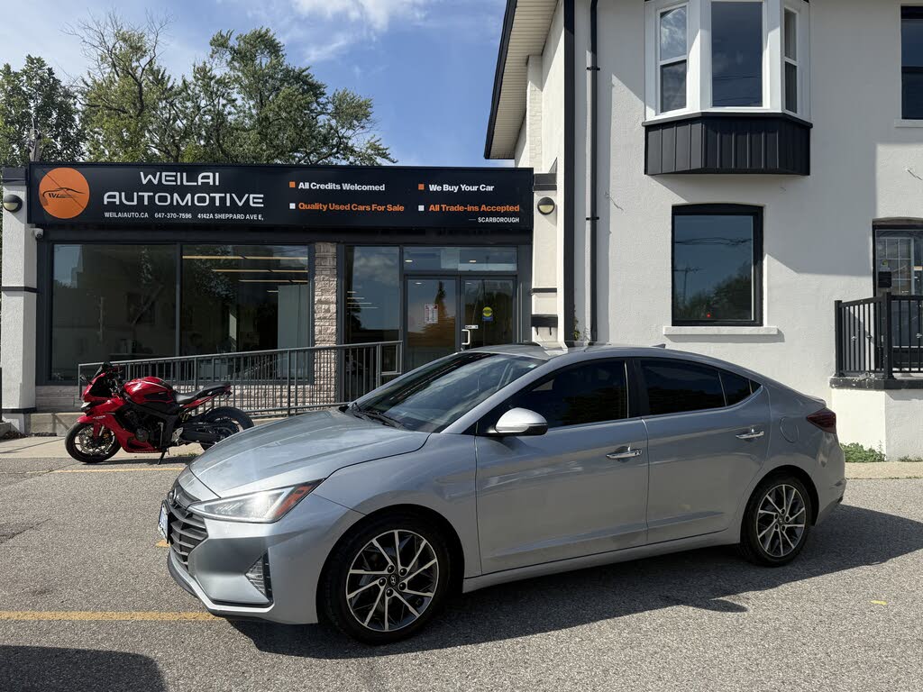 2020 Hyundai Elantra Luxury FWD