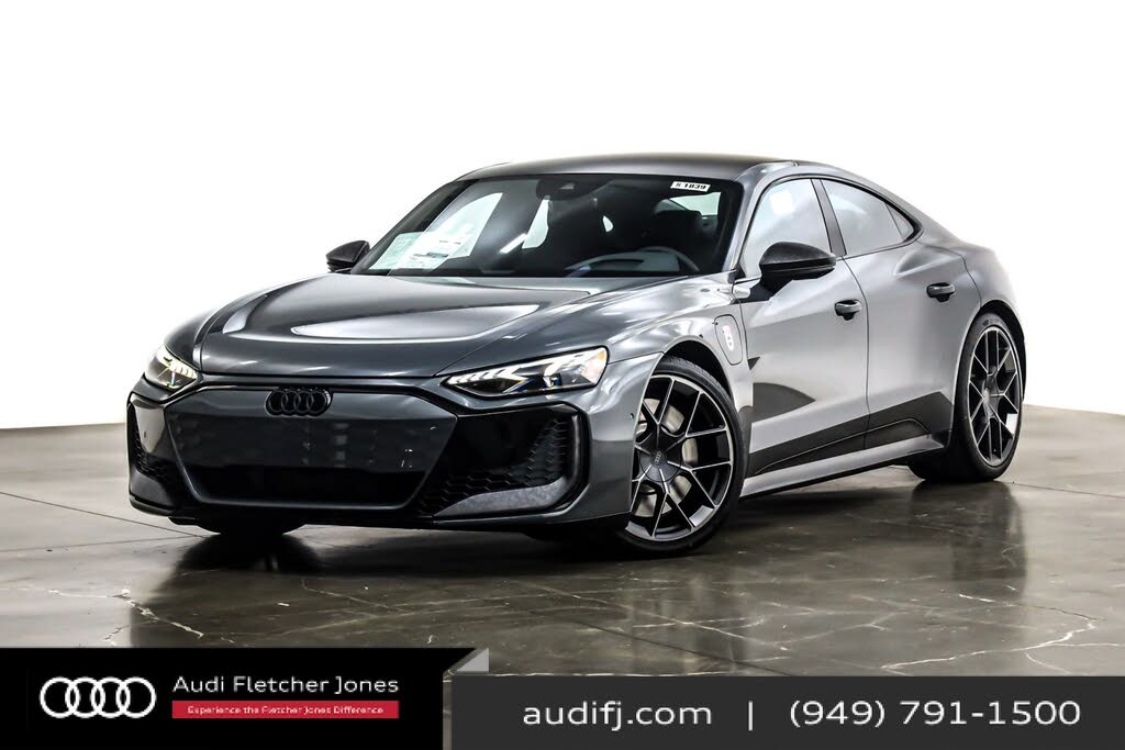 2026 Audi RS e-tron GT quattro Performance