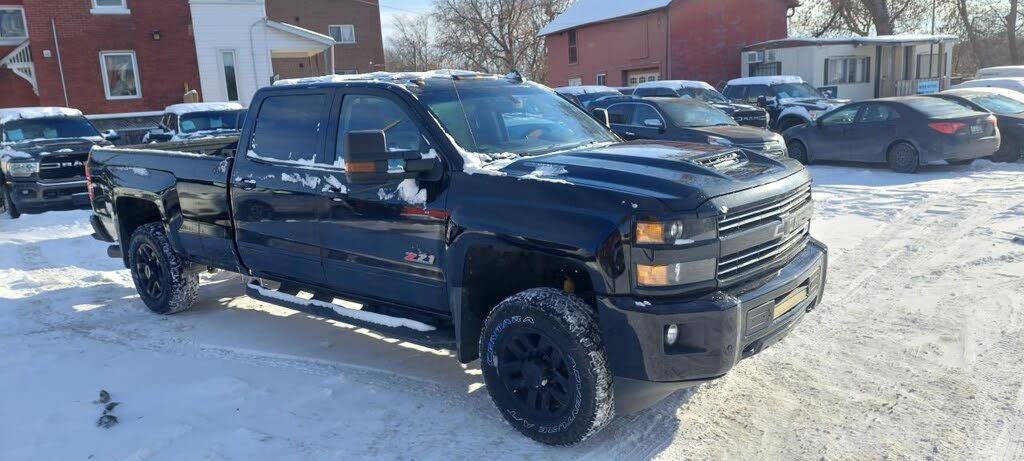 2018 Chevrolet Silverado 2500HD LT Crew Cab 4WD
