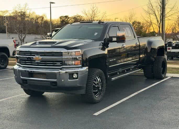 2018 Chevrolet Silverado 3500HD LTZ Crew Cab 4WD