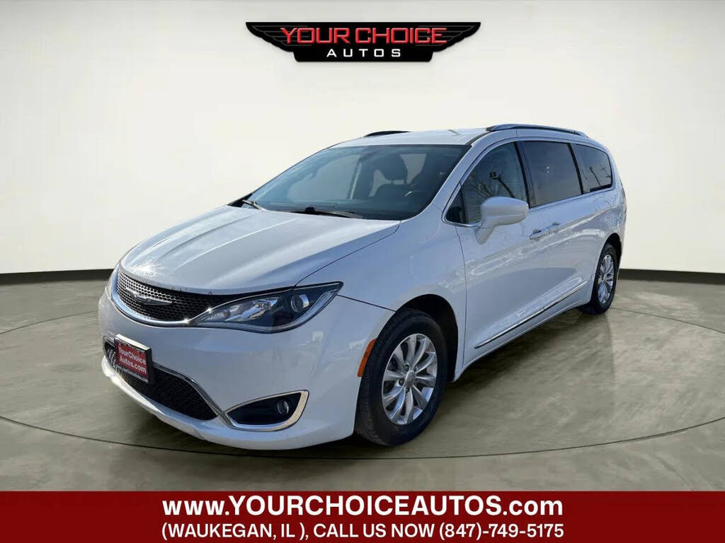 2018 Chrysler Pacifica Touring L FWD
