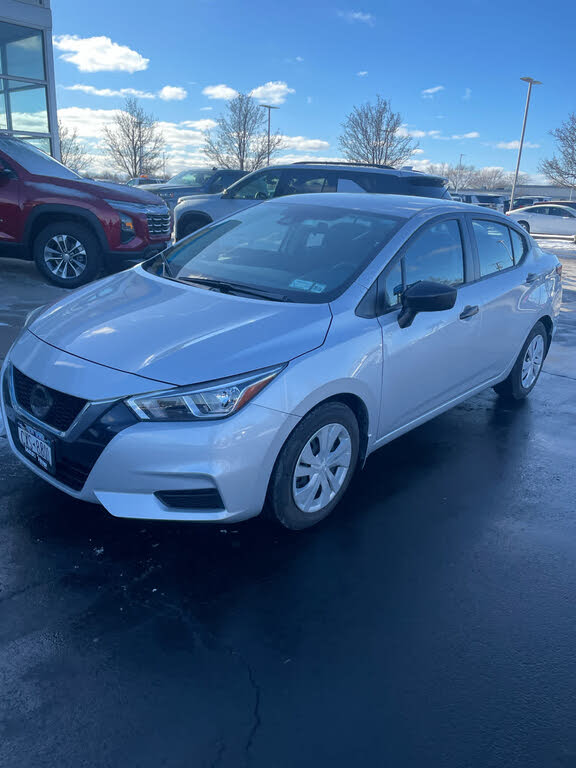 2021 Nissan Versa S FWD