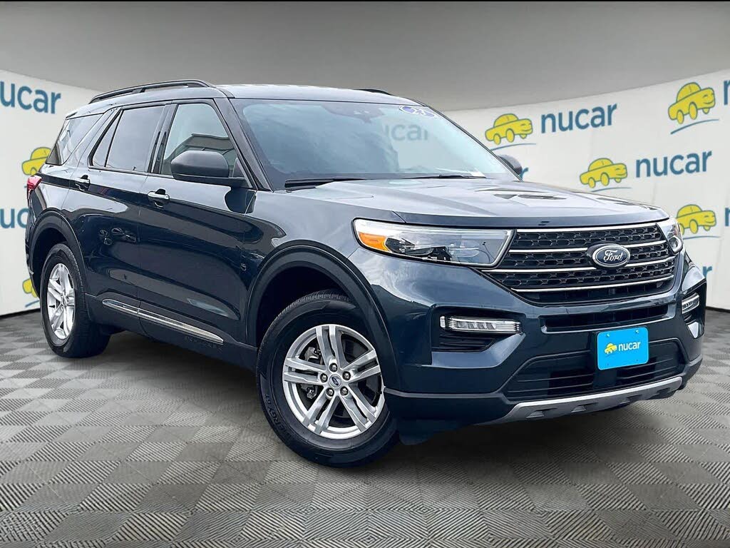 2023 Ford Explorer XLT AWD