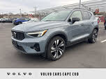 Volvo XC40 B5 Plus Dark Theme AWD