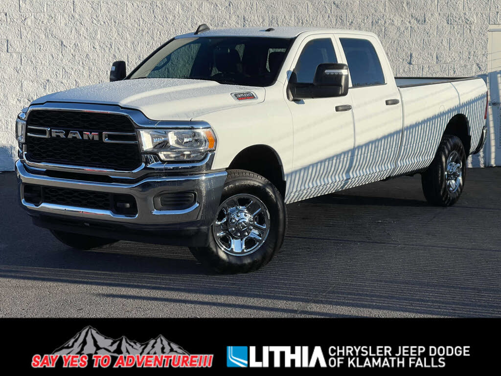 2024 RAM 3500 Tradesman Crew Cab LB 4WD