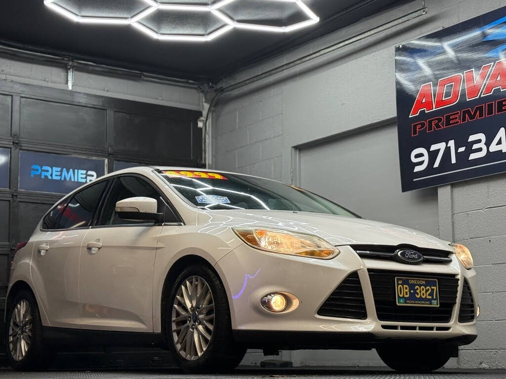 2012 Ford Focus SEL Hatchback
