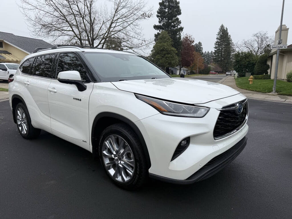 2020 Toyota Highlander Hybrid Limited AWD