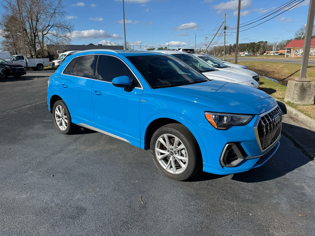 2022 Audi Q3 quattro Premium S Line 45 TFSI