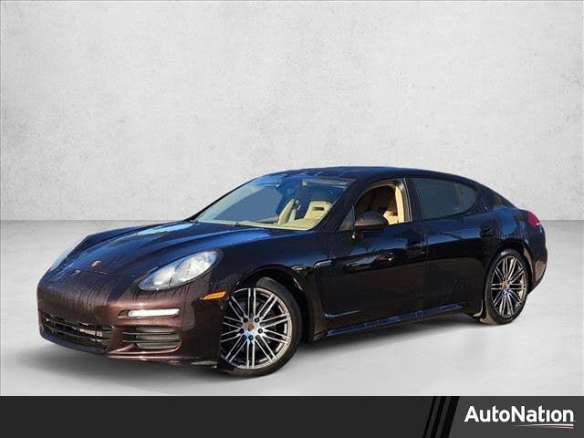 2016 Porsche Panamera Edition