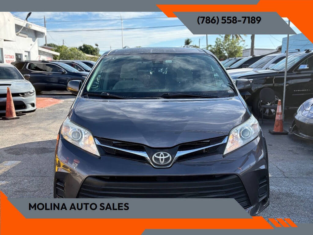 2019 Toyota Sienna LE 8-Passenger FWD