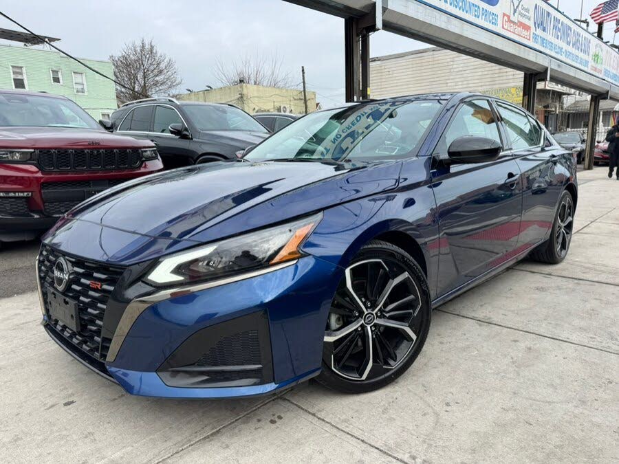 2024 Nissan Altima 2.5 SR FWD