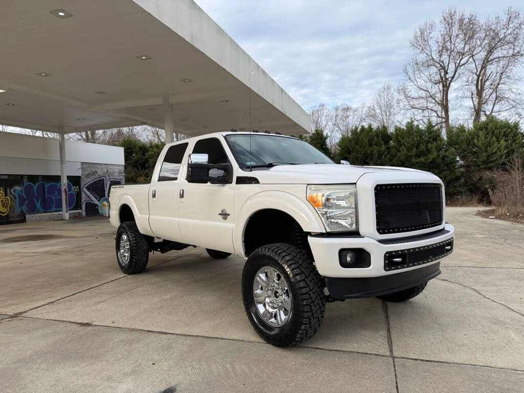 2014 Ford F-250 Super Duty Platinum Crew Cab 4WD