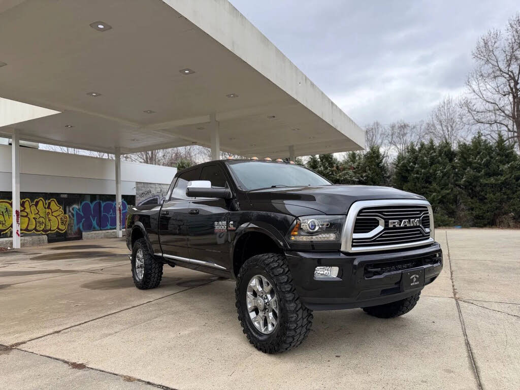 2018 RAM 3500 Laramie Limited Crew Cab 4WD