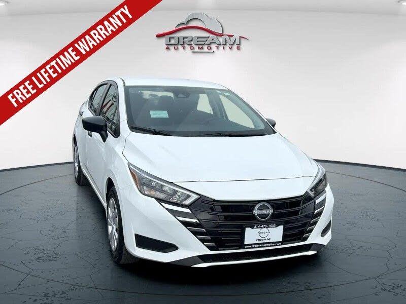 2025 Nissan Versa S FWD