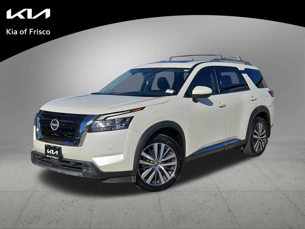 2022 Nissan Pathfinder Platinum FWD