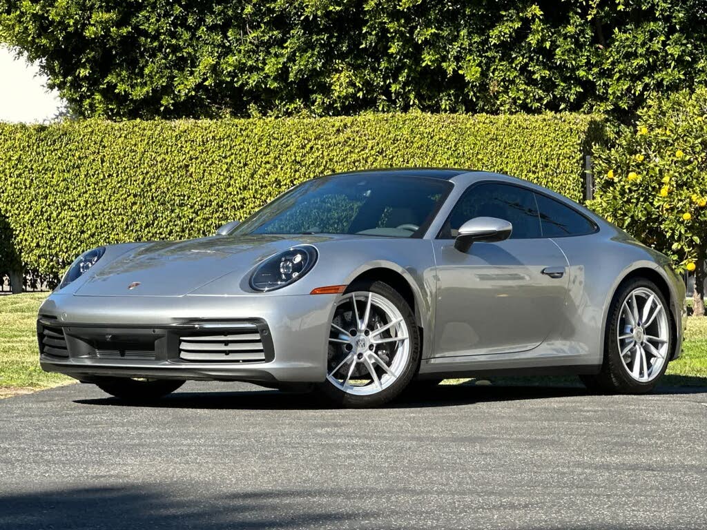 2024 Porsche 911 Carrera Coupe RWD