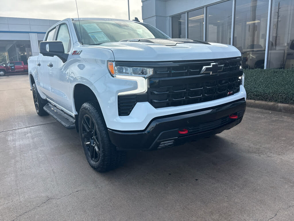 2025 Chevrolet Silverado 1500 LT Trail Boss Crew Cab 4WD