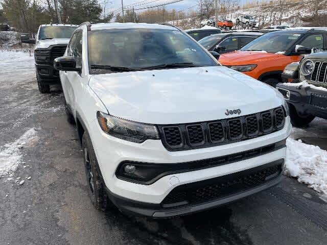 2026 Jeep Compass Latitude Altitude 4WD