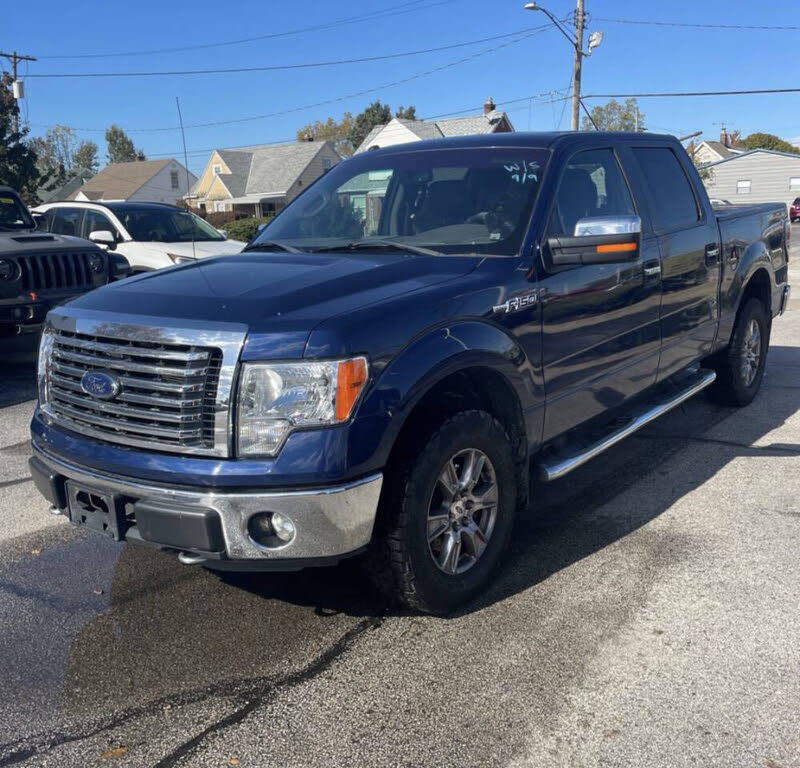 2011 Ford F-150 XLT SuperCrew LB 4WD