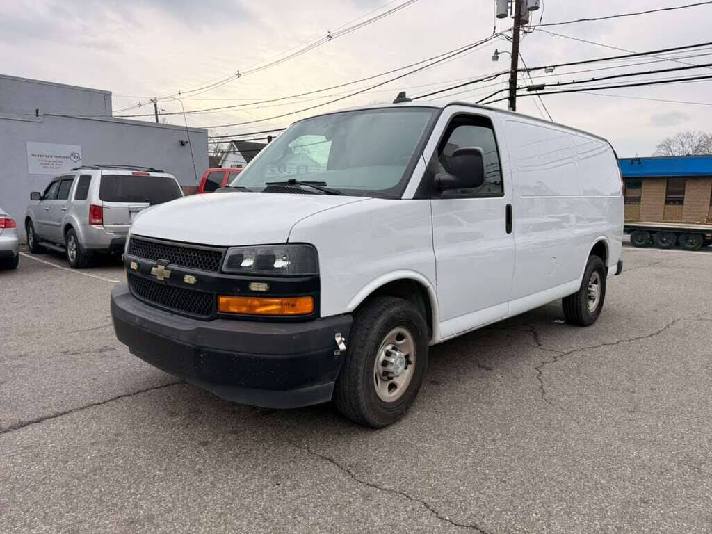 2018 Chevrolet Express Cargo 2500 RWD