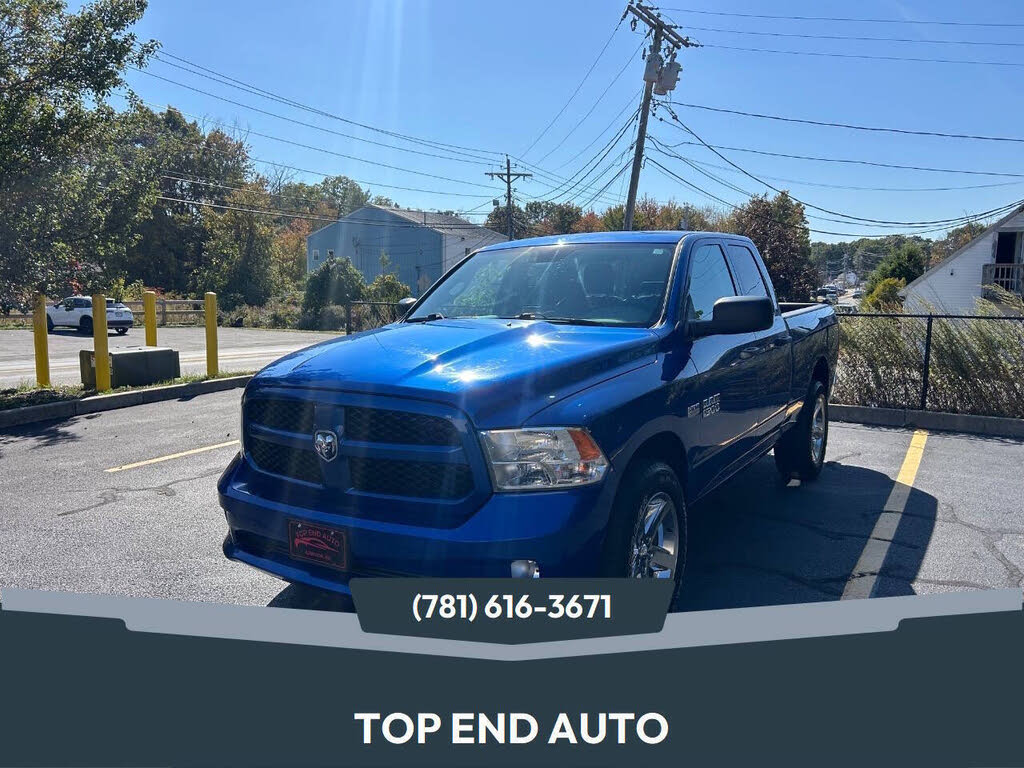 2017 RAM 1500 Express Quad Cab 4WD