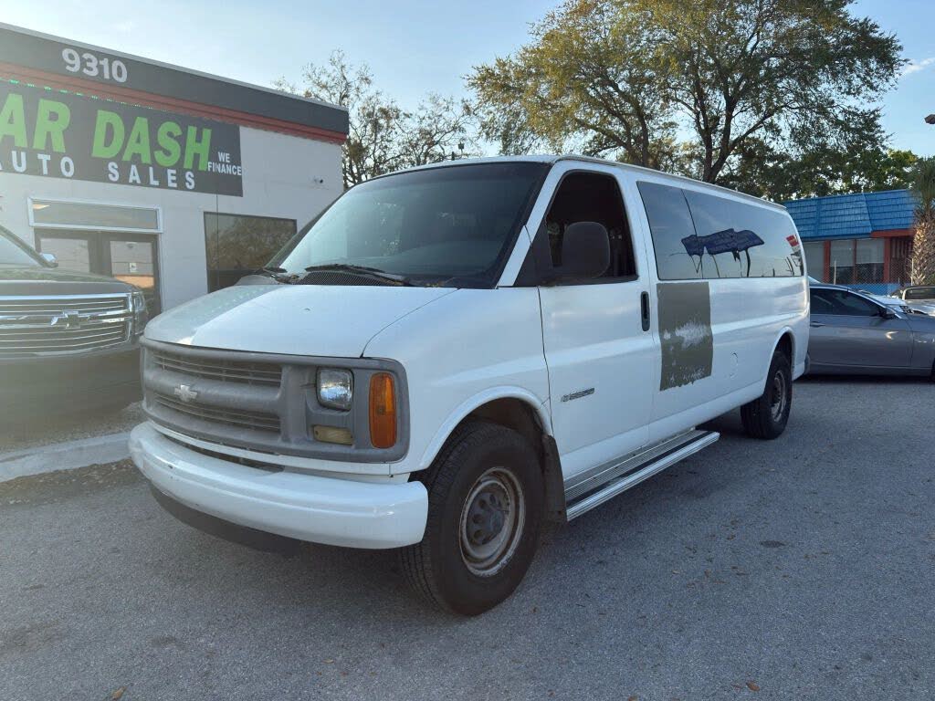 2002 Chevrolet Express 3500 Extended RWD
