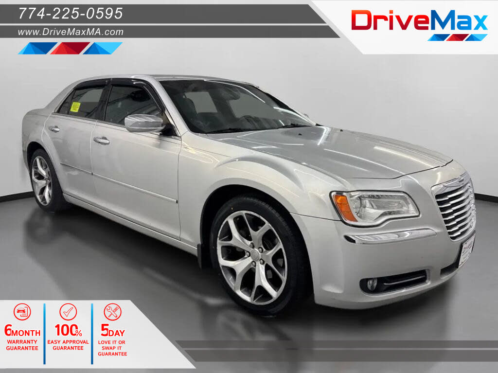2011 Chrysler 300 Limited RWD
