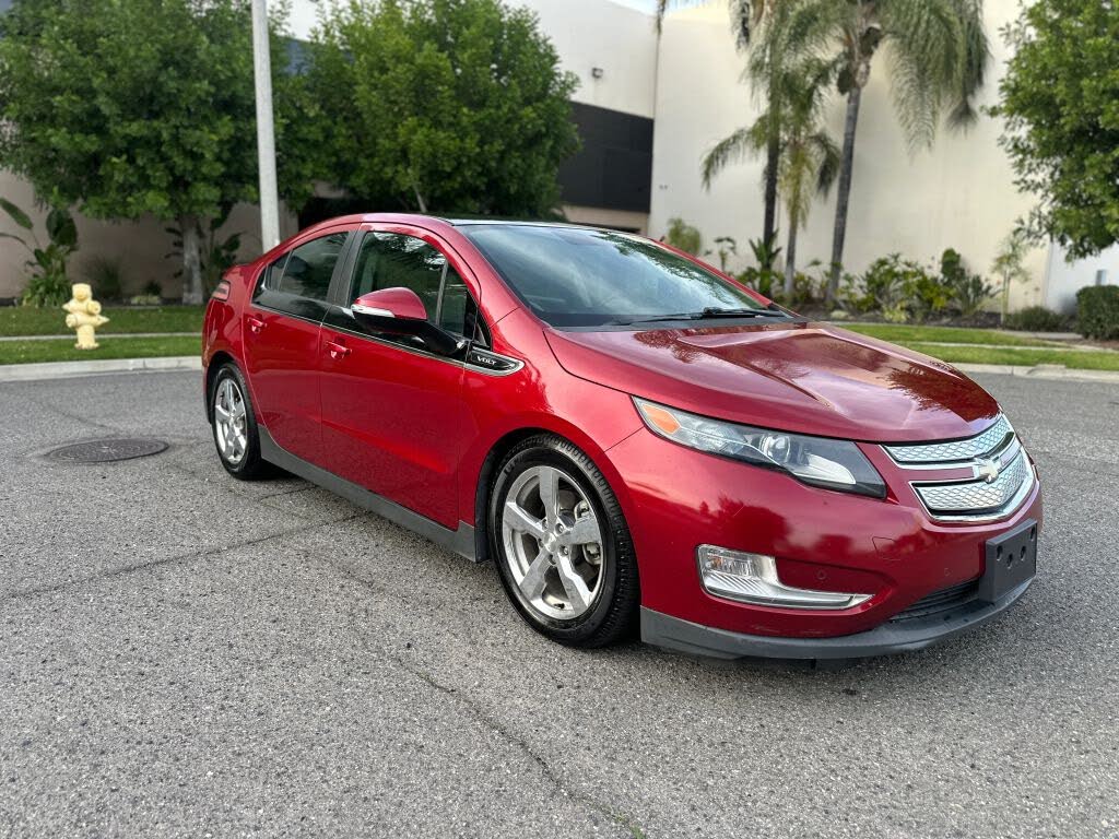 2012 Chevrolet Volt Premium FWD