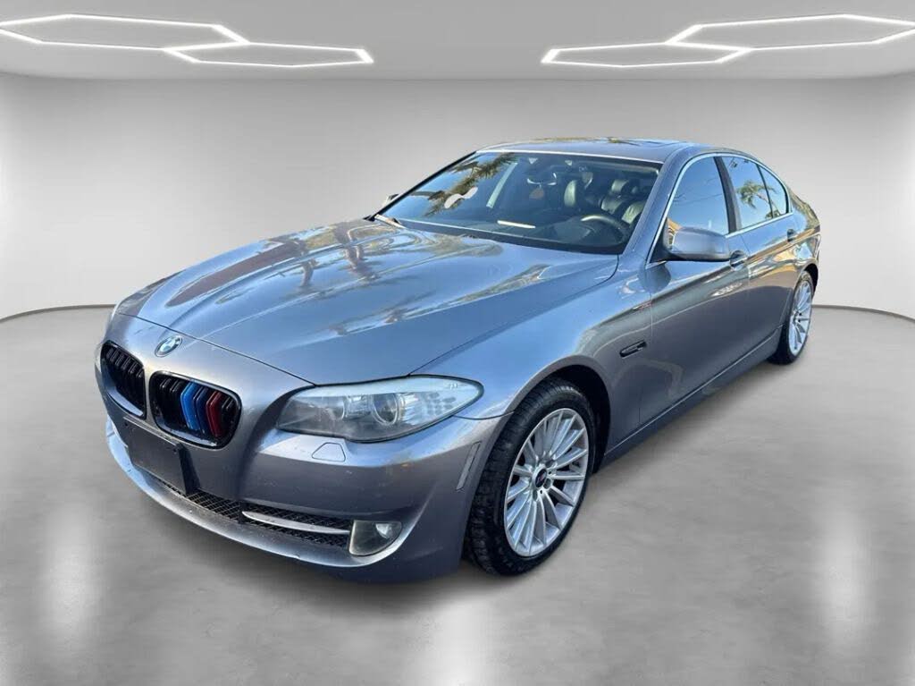 2013 BMW 5 Series 535i xDrive Sedan AWD