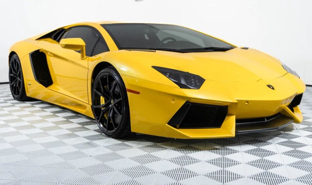 2013 Lamborghini Aventador LP 700-4