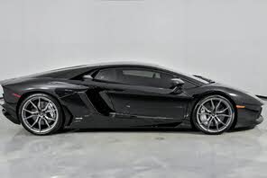 Lamborghini Aventador LP 700-4