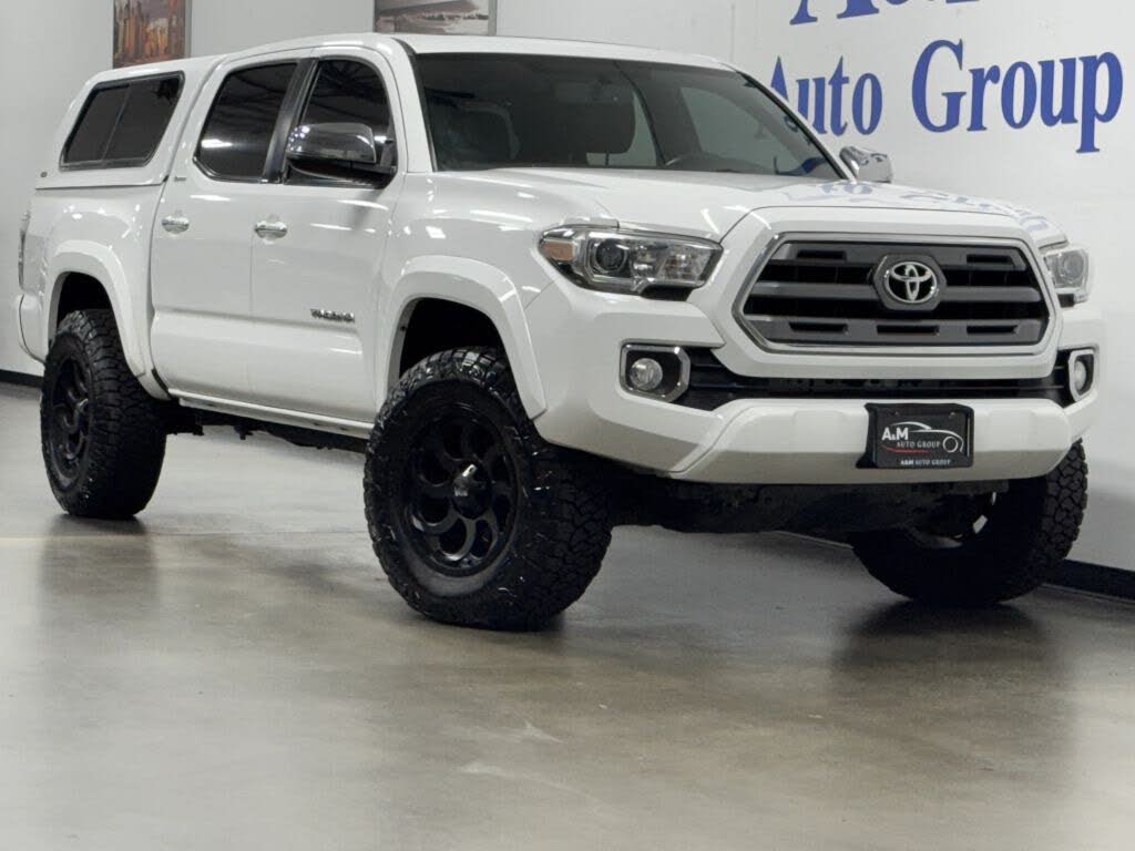 2017 Toyota Tacoma Limited V6 Double Cab 4WD