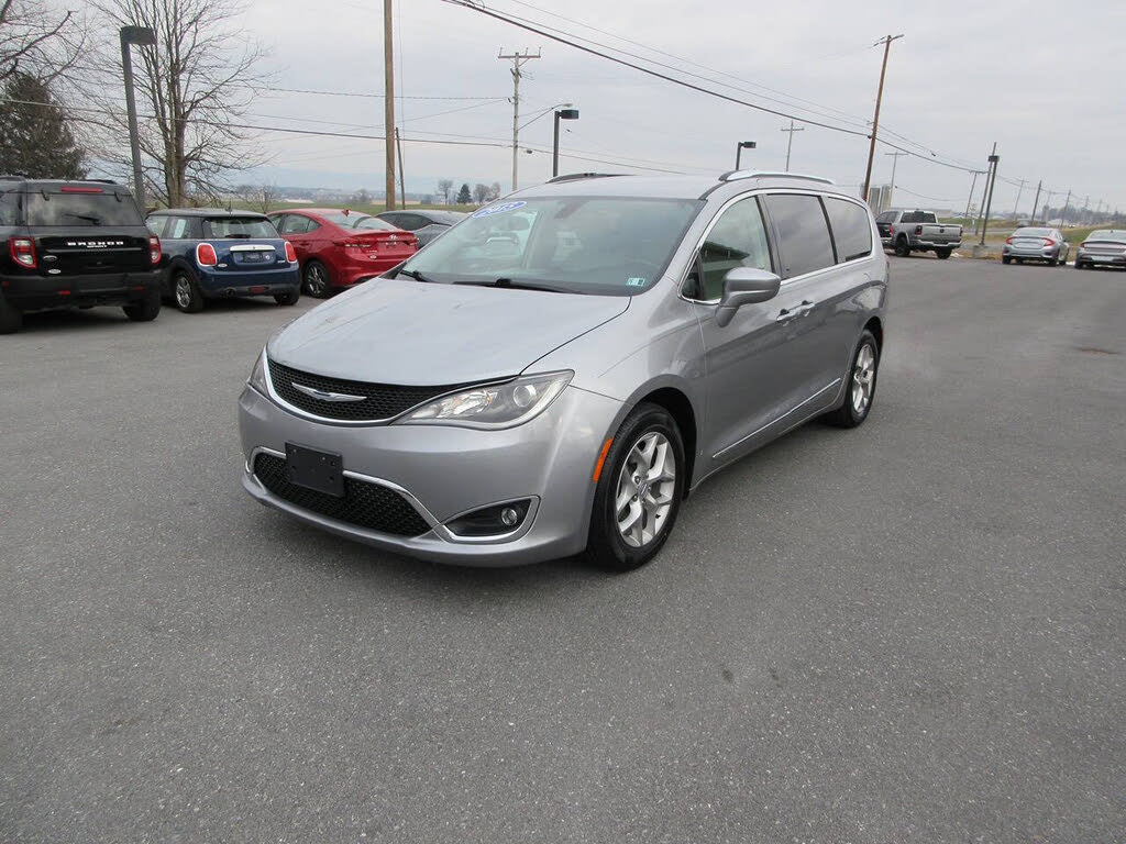 2018 Chrysler Pacifica Touring L Plus FWD