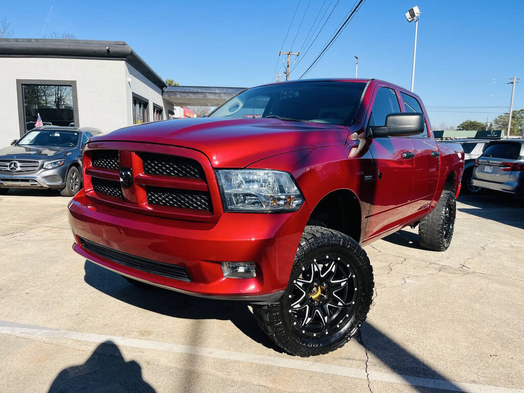 2012 RAM 1500 ST Crew Cab 4WD