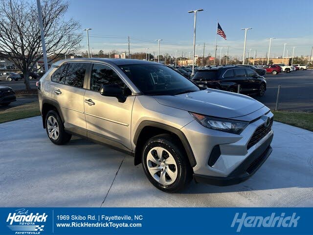 2022 Toyota RAV4 LE AWD