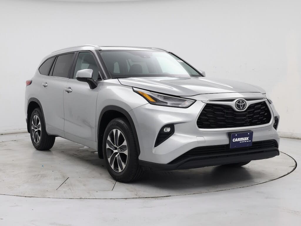 2023 Toyota Highlander XLE AWD